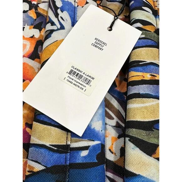 Herschel Supply Co. Classic XL Floral Impression 30L Backpack 15" Laptop Sleeve - Picture 4 of 4